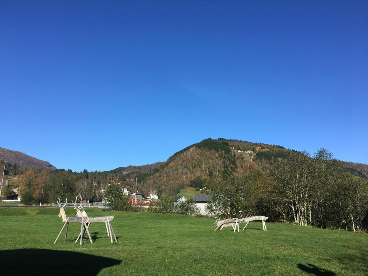 Vossestrand Voss- Myrkdalen Lodge מראה חיצוני תמונה